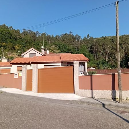 Casa O Cocho Vigo Mos Villa Bagian luar foto